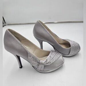 Caparros Silver Satin & Rhinestone Heels Prom Evening Heels Shoes 👠